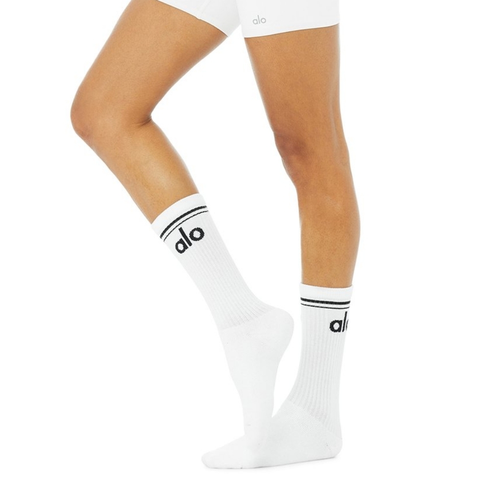 Alo Yoga Throwback Socks- White